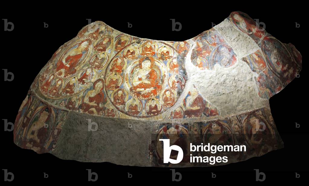 Afghanistan: Buddhist frescos on a fragment of a cupola from the Kakrak Valley southeast of Bamiyan. Musee Guimet, 6th-7th century CE (photo)