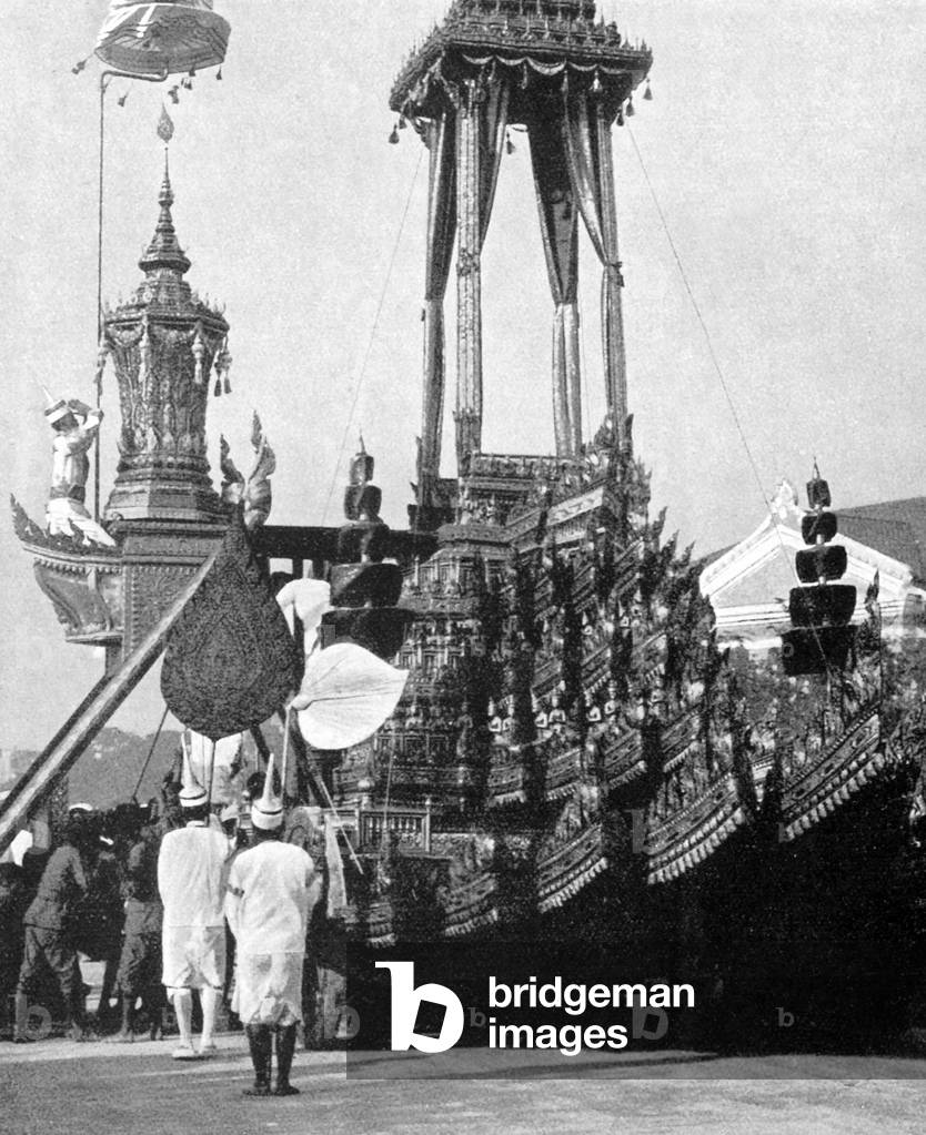 Thailand: The urn containing King Chulalongkorn's remains is passed form the royal carriage to a litter during his funeral in March, 1911.