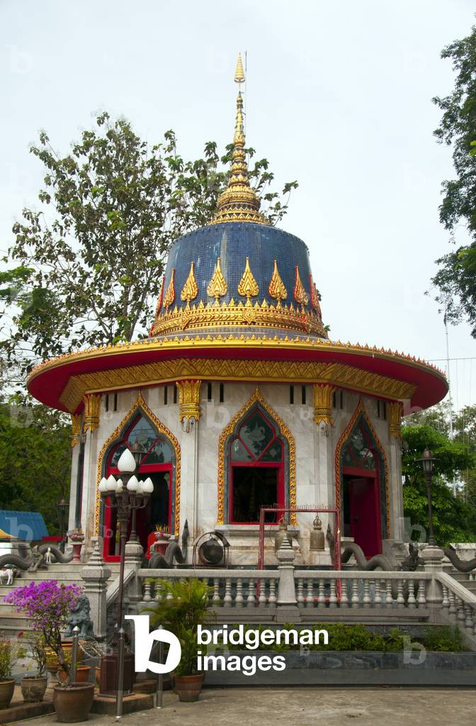 Thailand: King Taksin shrine (shaped as royal headware) in the middle of Chanthaburi town, Chanthaburi Province