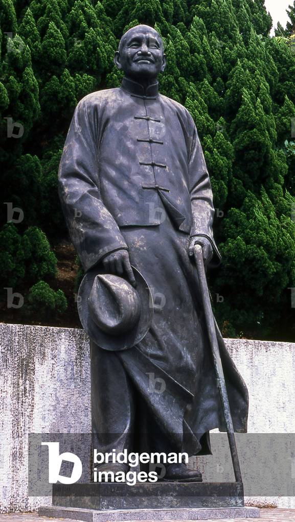 China / Taiwan: Chiang Kai-shek (October 31, 1887 - April 5, 1975) was a political and military leader of 20th century China (c.1927-49) and subsequently of Taiwan (1949-1975). Statue near the Shihmen Reservoir, north Taiwan