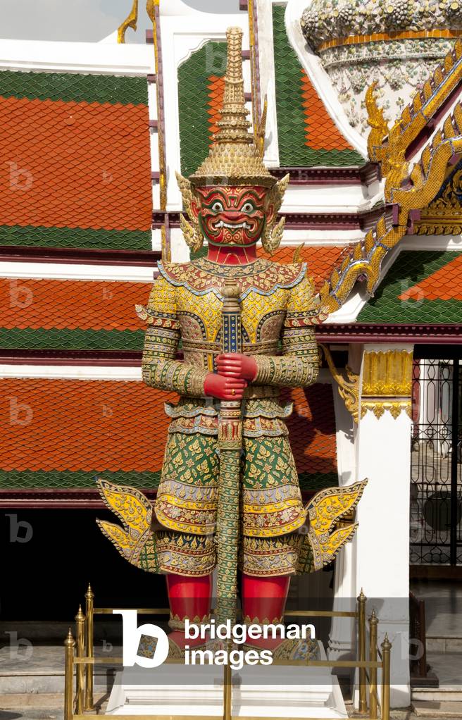Thailand: Guardian figures or Yaksa on the Khmer-style central prang at Wat Arun (Temple of Dawn), Bangkok