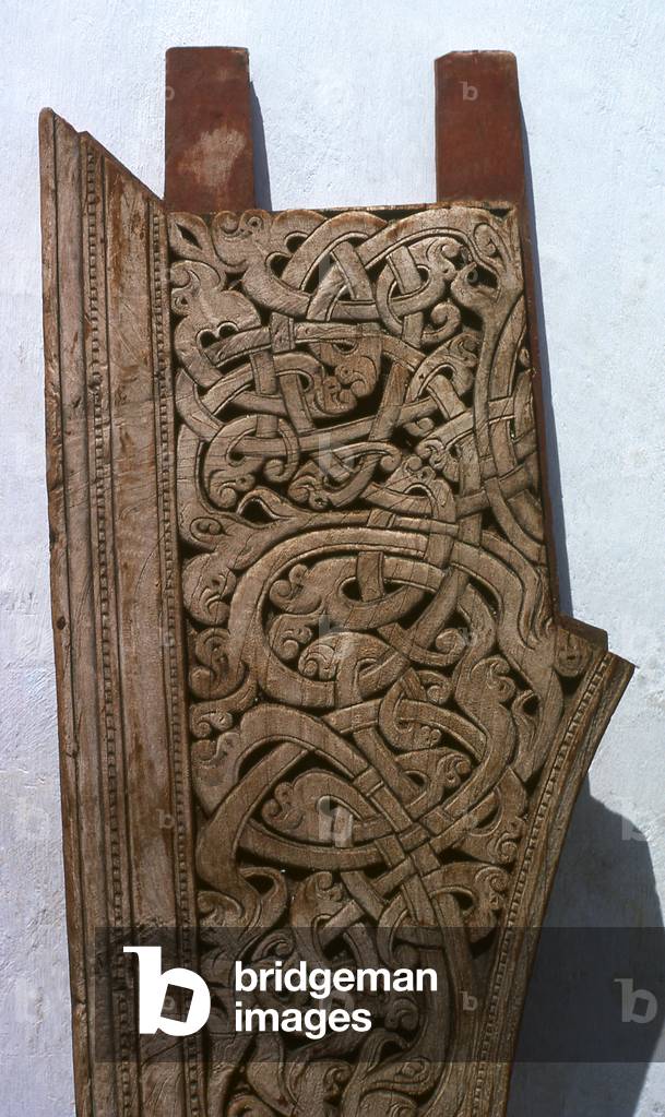 Maldives: Carved spar from a Maldivian mosque
