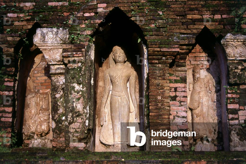 Thailand: 14th century chedi, Wat Pa Sak, Chiang Saen, Chiang Rai Province, Northern Thailand