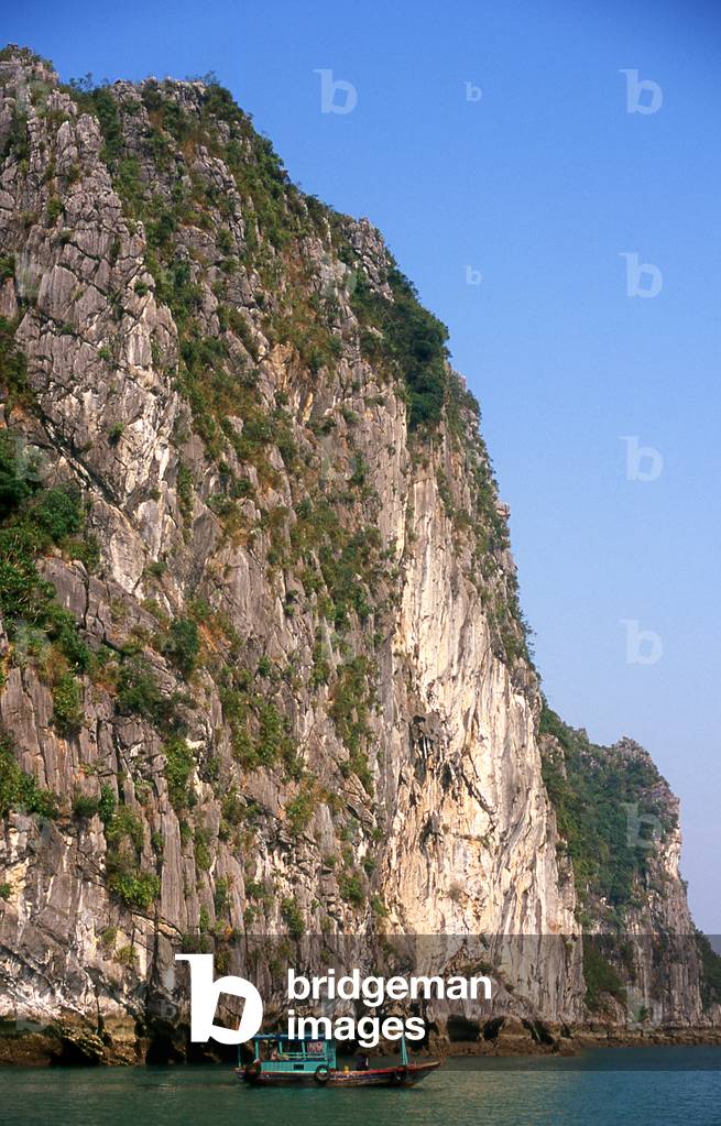 Vietnam: Halong Bay, Quang Ninh Province