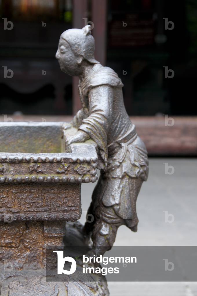 China: Figures adorn an incense urn, Wuhou Ci (Wuhou Ancestral or Memorial Hall), Chengdu, Sichuan Province