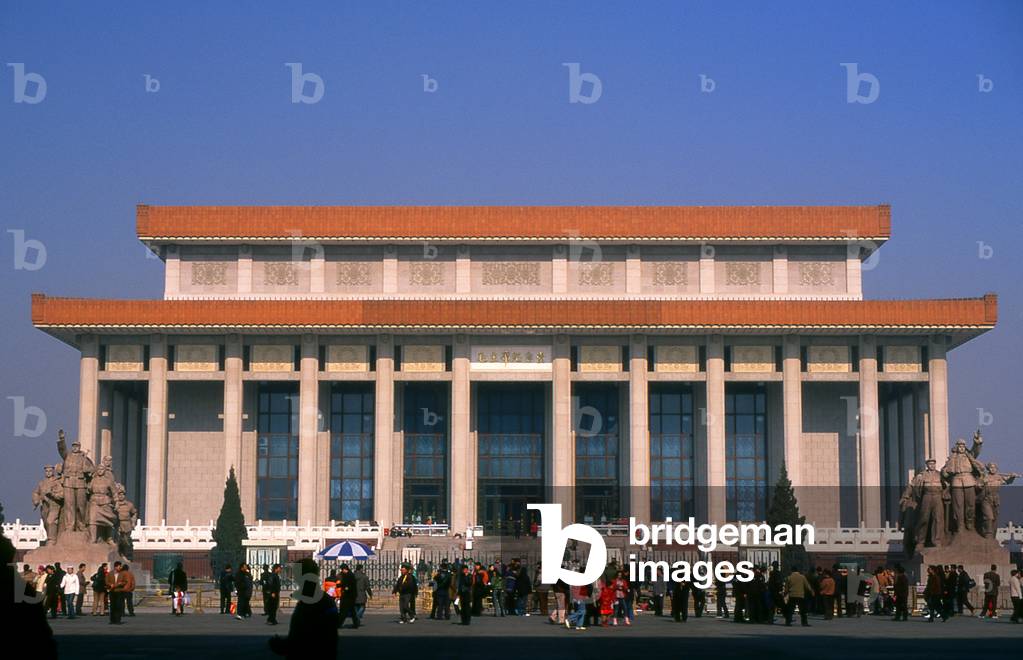 China: Mao Zedong's Mausoleum, Tiananmen Square, Beijing