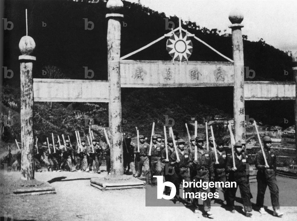 Thailand: Kuomintang soldiers training at Doi Mae Salong (Santikhiri) in northern Thailand (c. 1965)