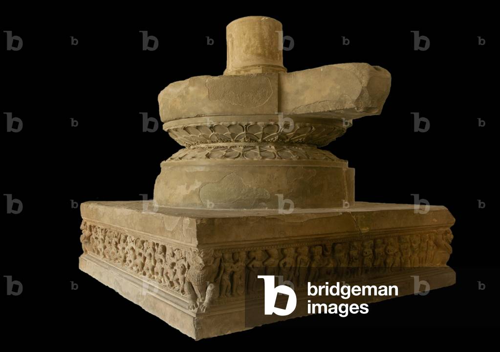 Vietnam: A Tra Kieu style Cham pedestal with Shiva lingam on top, 10th century, Cham Museum, Danang