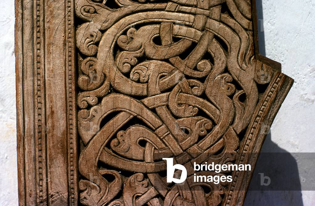 Maldives: Carved spar from a Maldivian mosque