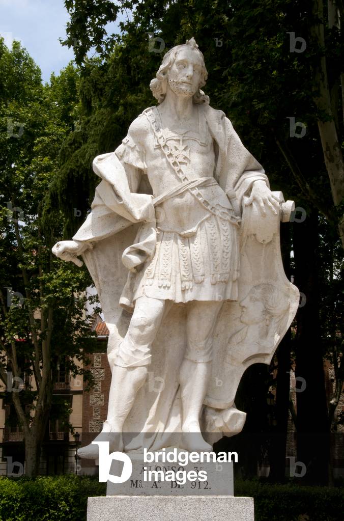 Alfonso III, Statue by Luis Salvador Carmona, Madrid, Spain, c.1750 (photo)