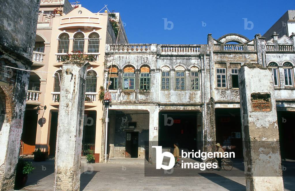 China: Old 1920s shophouses, Zhongshan Lu, Beihai, Guangxi Province
