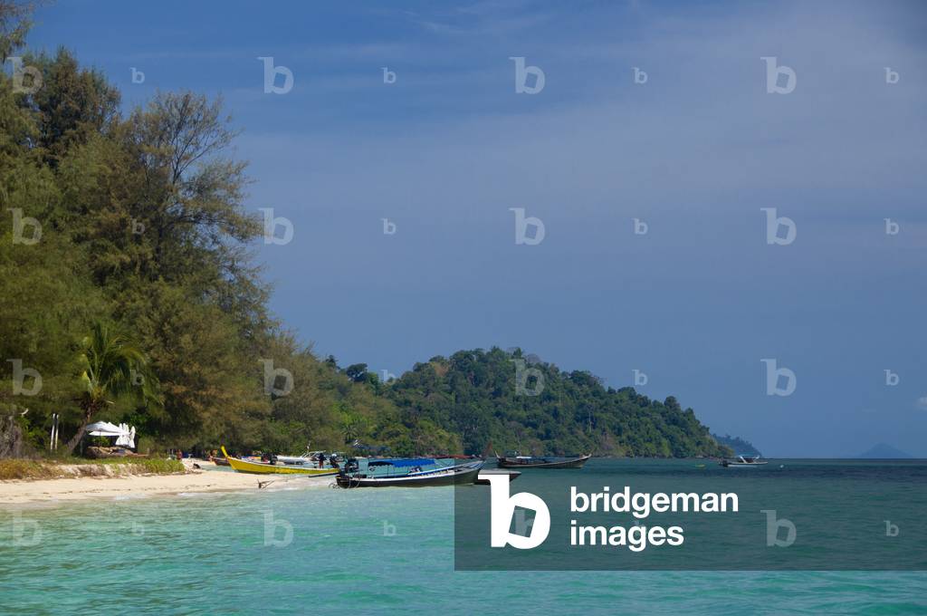 Thailand: Tour boats at Ko Kradan, Trang Province