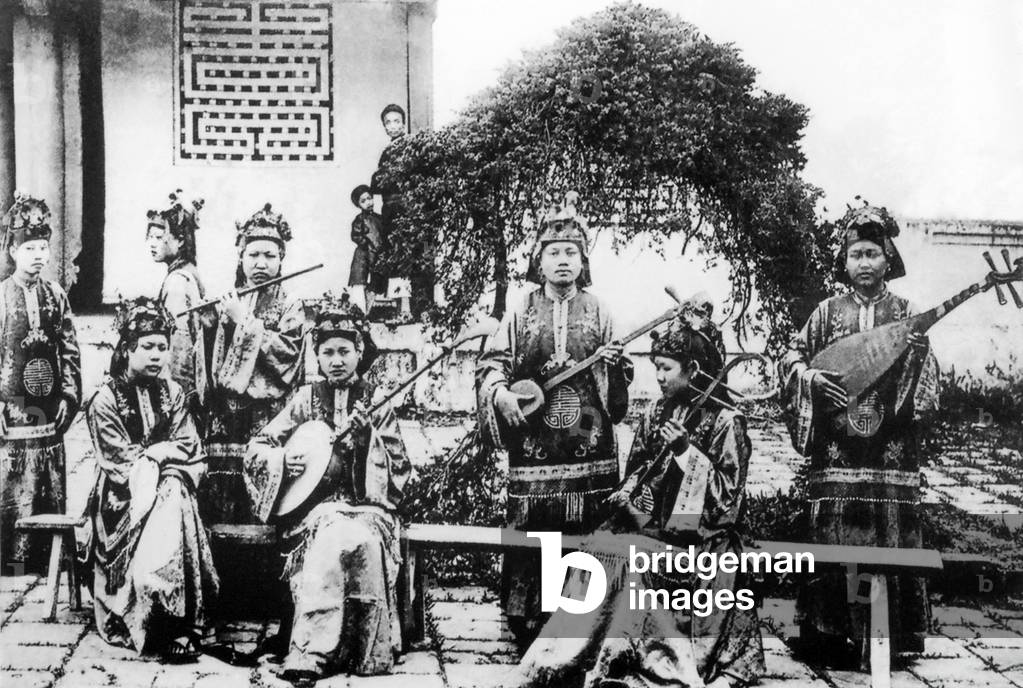 Vietnam: A royal orchestra of women at Hue (early 20th century)