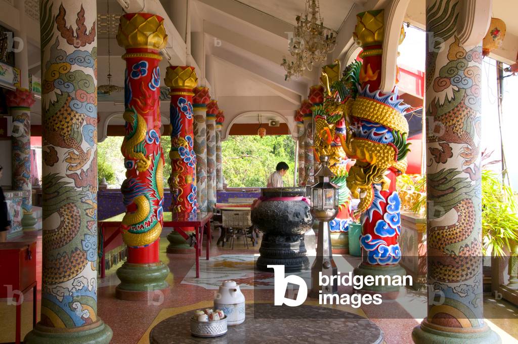 Thailand: The San Chao Paw Khao Yai Chinese temple, Ko Sichang, Chonburi Province