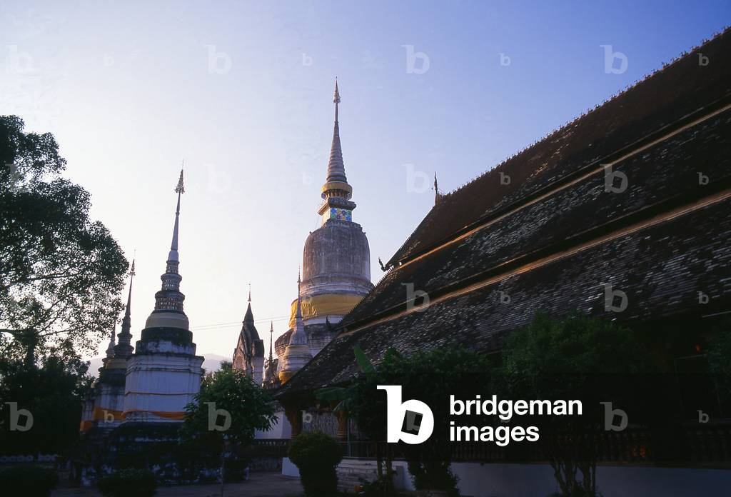 Thailand: Wat Suan Dok at dusk, Chiang Mai, northern Thailand