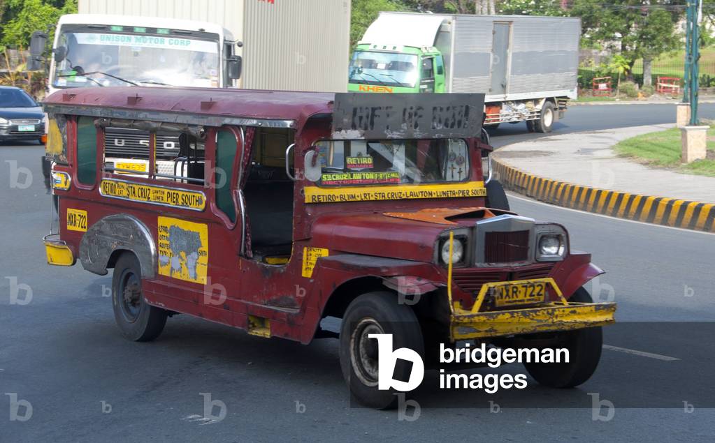 Philippines: Jeepney, Anda Circle, Bonifacio Drive, near Intramuros, Manila