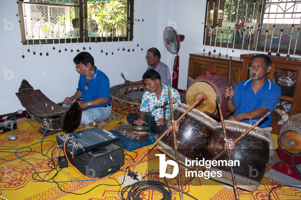 Thailand: Thai Buddhist ordination ceremony, Chiang Mai. Traditional Thai musical ensemble accompanying the ceremony at the sukhwan nakceremony