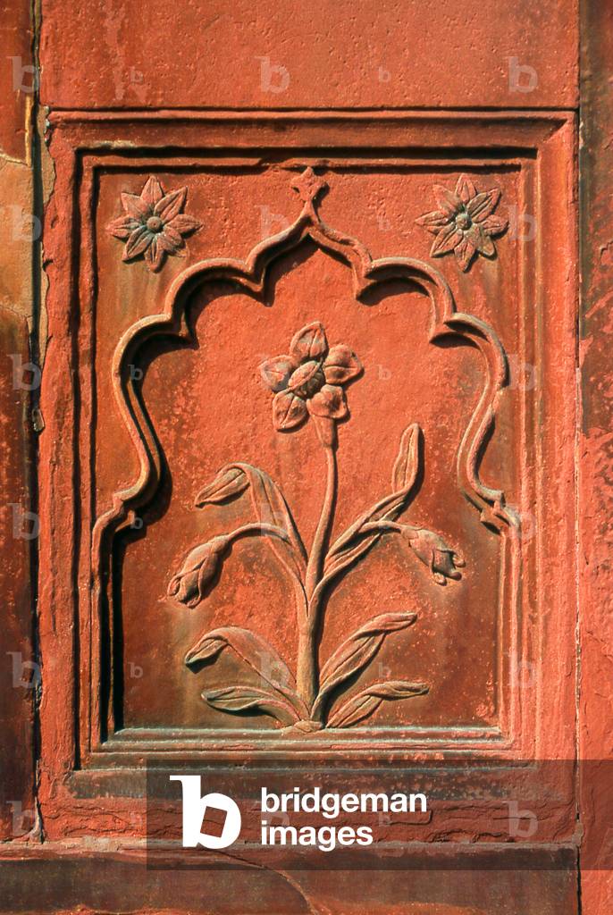 India: Delicate stone floral detail at the Naqqar Khana (Naubat Khana) or Drum House, Red Fort, Old Delhi