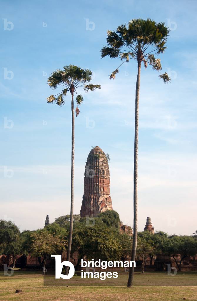 Thailand: The magnificent Khmer-style prang at Wat Phra Ram, Ayutthaya Historical Park