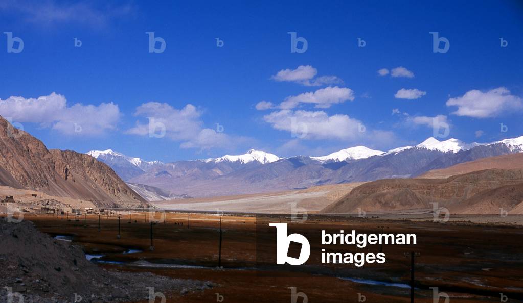 China: The Pamir Mountains, Karakoram Highway, Xinjiang