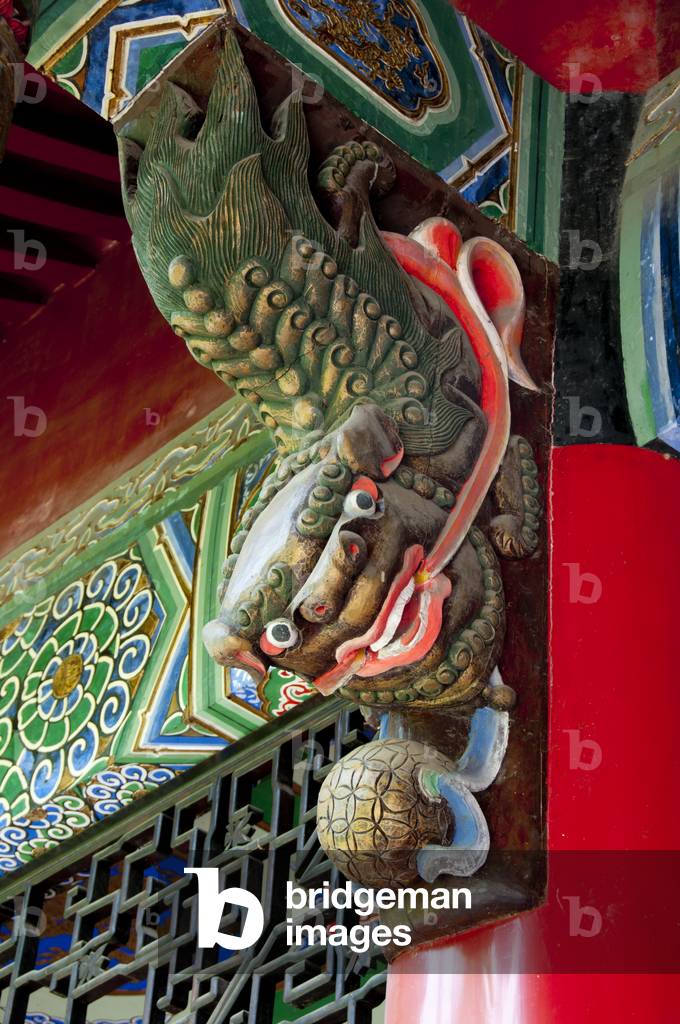 China: Corridor detail in the Buddhist library at Wenshu Yuan (Wenshu Temple), Chengdu, Sichuan Province