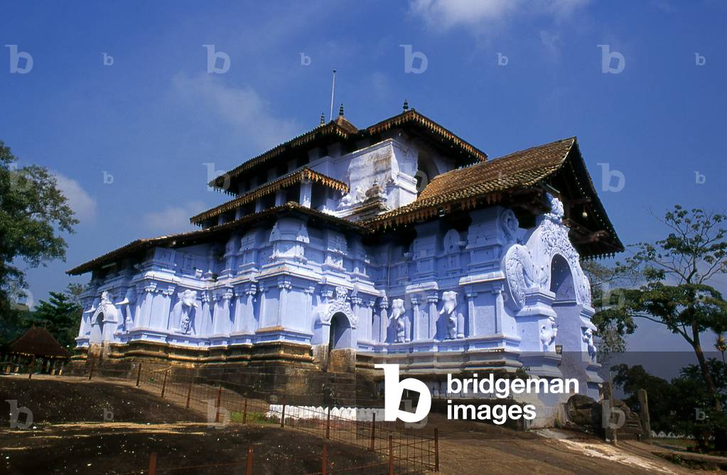 Sri Lanka: Lankatilaka Image House (temple), Kandy