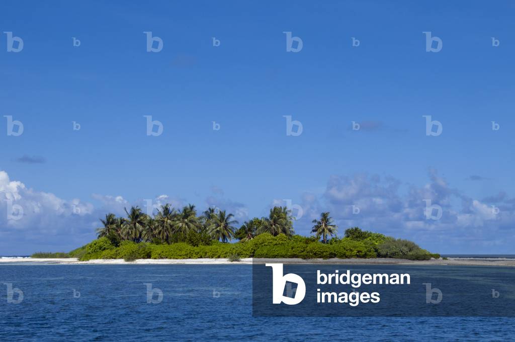 Maldives: Small island and reef southwest of Maradhoo Island, Addu Atoll (Seenu Atoll)