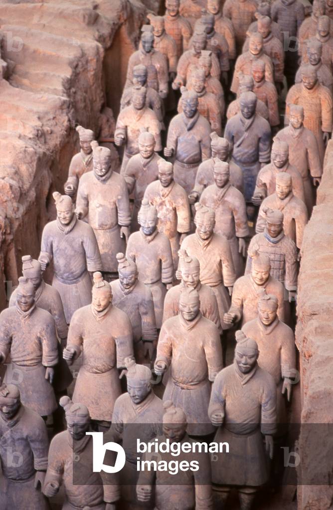 China: Warrior from the terracotta army guarding the tomb of Qin Shi Huang, first emperor of a unified China (r. 246-221 BCE), near Xi'an