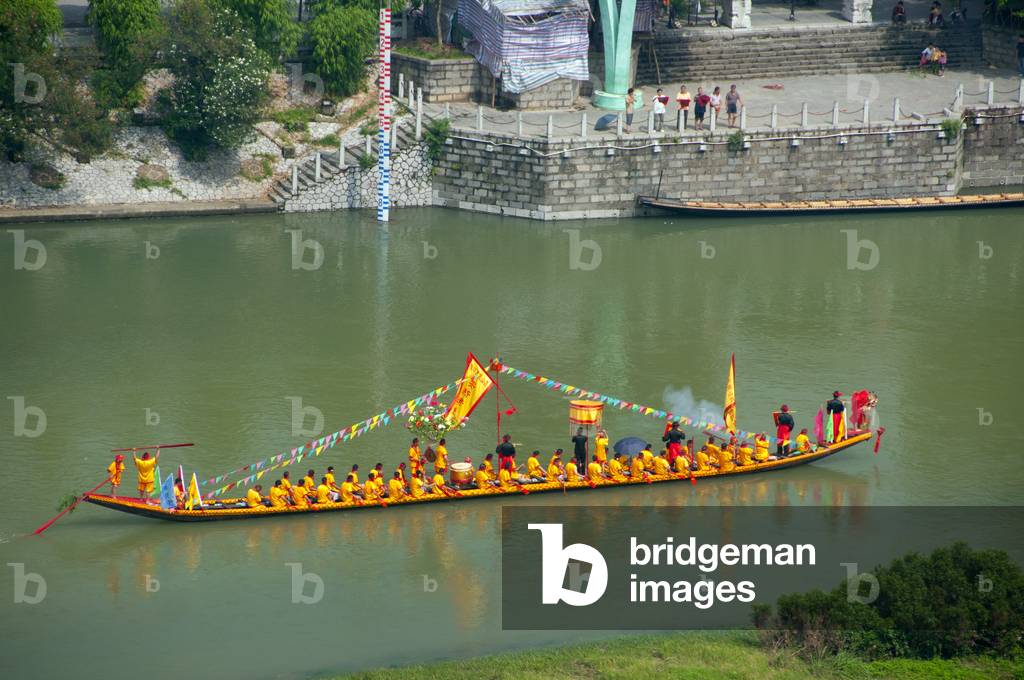 China: Ceremonial boat on the Li River from Fubo Shan (Wave-Subduing Hill), Guilin, Guangxi Province