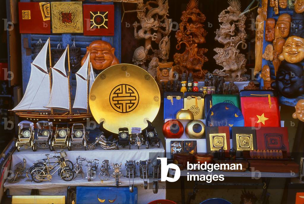 Vietnam: A souvenir shop in Hoi An (photo)