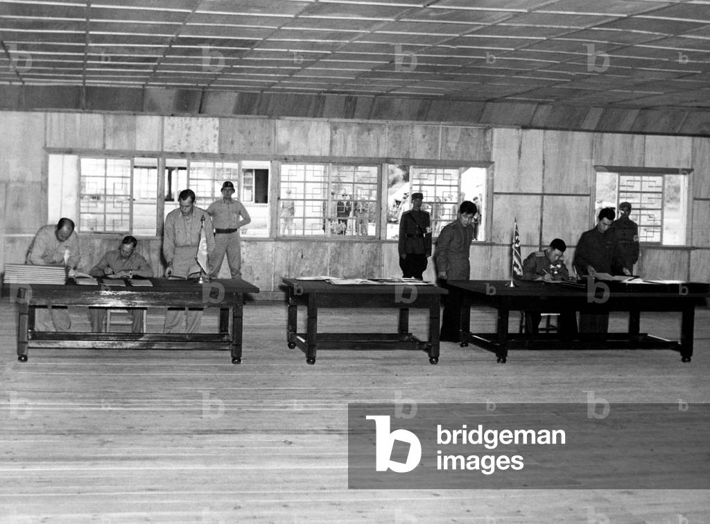Korea: Signing the armistice to end the Korean War, Panmunjom, July 26 1953