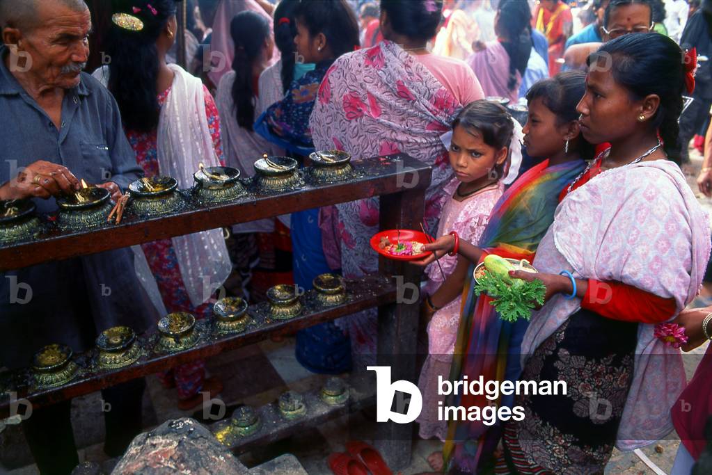 Nepal: Pilgrims at Swayambhunath (Monkey Temple), Kathmandu Valley