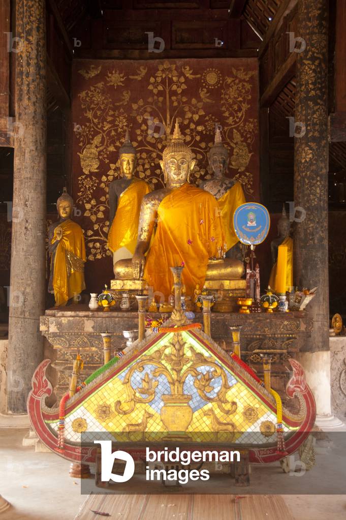 Thailand: Buddha in Viharn Nam Taem, Wat Phra That Lampang Luang, northern Thailand