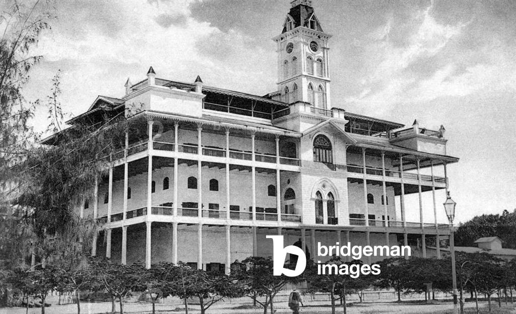 Tanzania / Zanzibar: The Beit al-Ajaib or 'House of Wonders', Stone Town, early 20th century