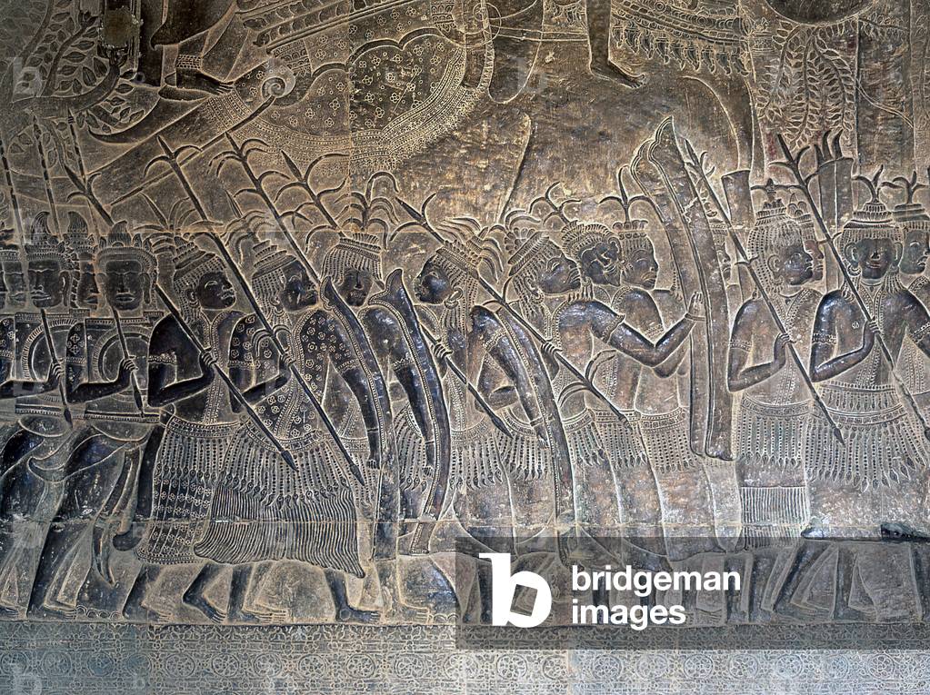 Kambodscha: Thailändische Söldner in einem Flachrelief im westlichen Teil der südlichen Galerie, Angkor Wat
