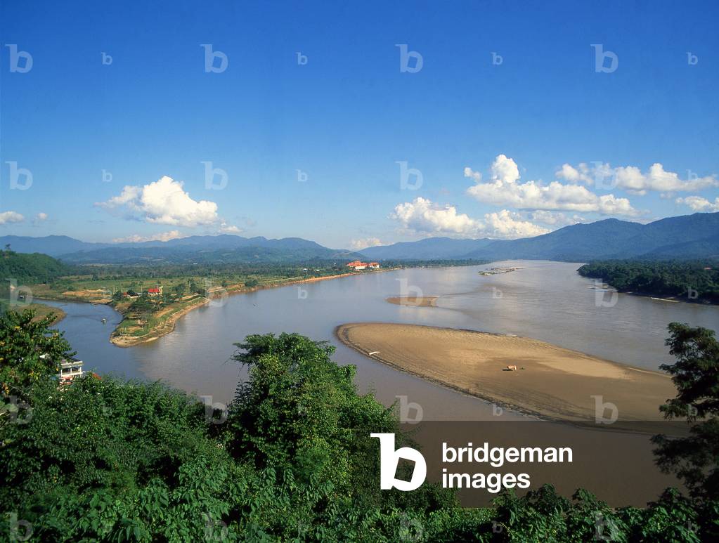 Thailand: The Mekong River at Sop Ruak (the heart of the Golden Triangle), Chiang Saen, Chiang Rai Province, Northern Thailand