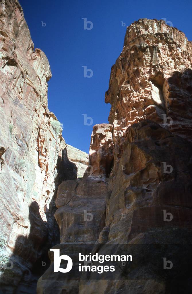 Jordan: The Siq (shaft) leading to the ancient city of Petra