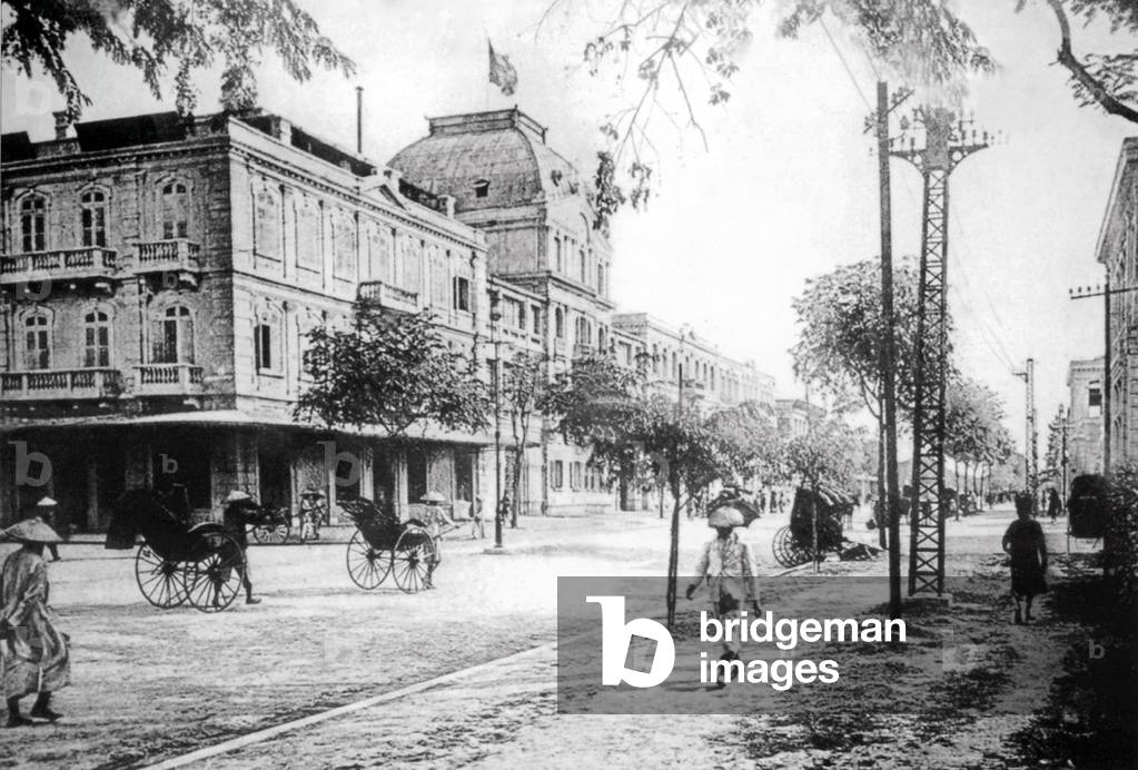 Vietnam: The Metropole Hotel, Hanoi (early 20th century)