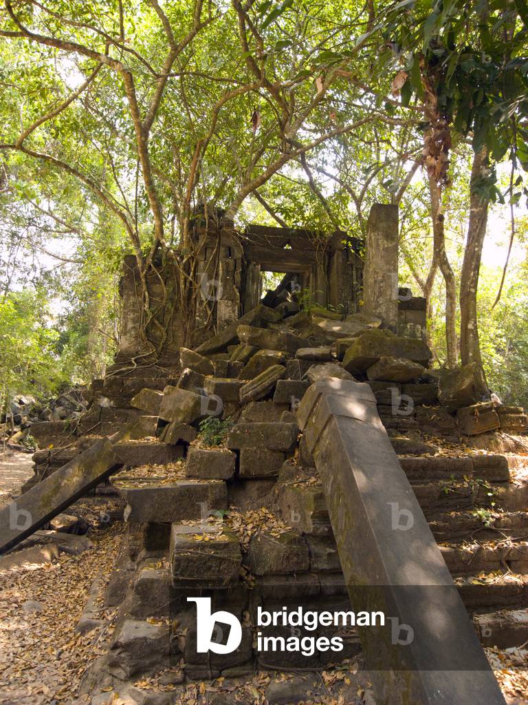Cambodia: Beng Mealea (12th century Khmer temple), 40km east of the main group of temples at Angkor