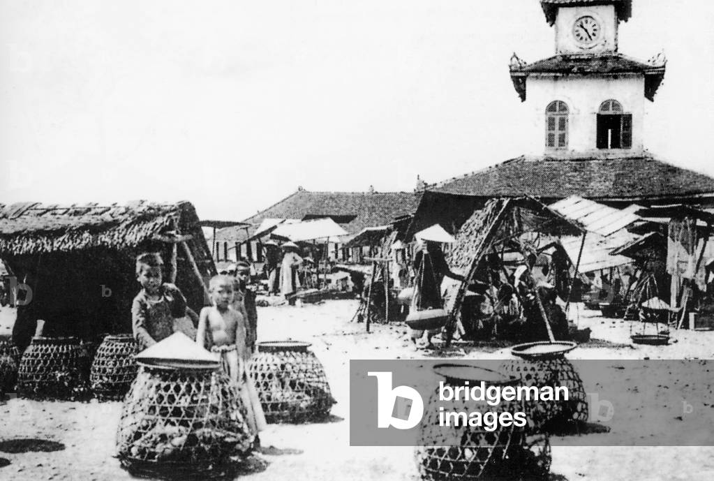 Vietnam: Dong Ba Market, Hue (early 20th century)