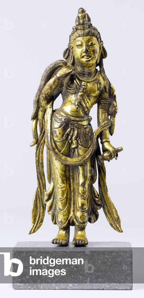 China: Bronze figurine of standing Guanyin (Avalokitesvara), c. 700 CE