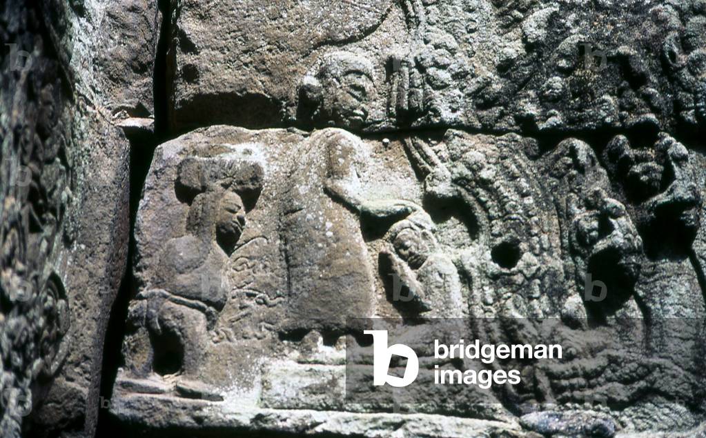 Kambodscha: Die Hebamme und die undankbare Frau Basrelief, Ta Prohm Tempel in der Nähe von Tonle Bati, südlich