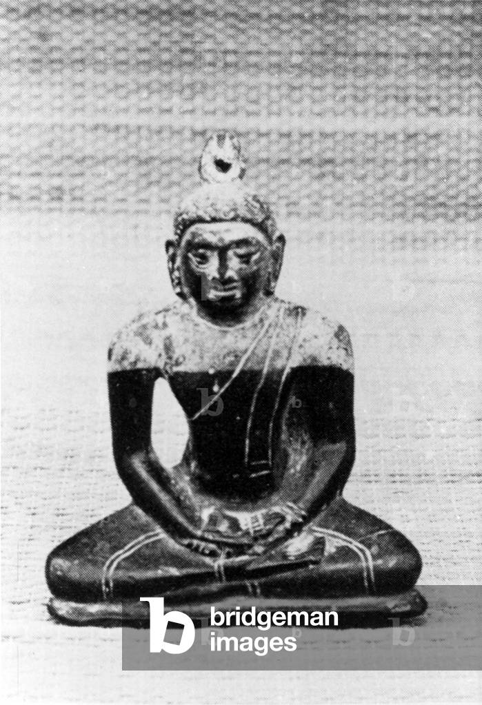 Maldives: Buddha image discovered on Thoddu Island, 1959. Possibly 8th-9th century CE