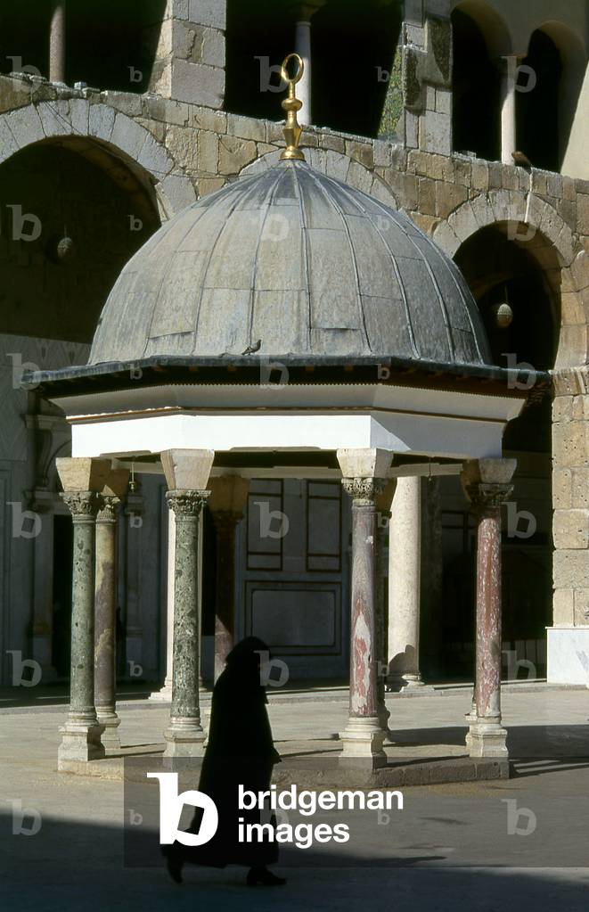 Syria: The central courtyard, Umayyad Mosque, Damascus (1998)