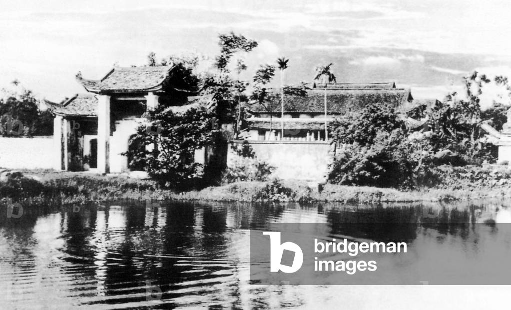 Vietnam: Kim Lien Pagoda (also known as Nghi Tam), Hanoi (early 20th century)