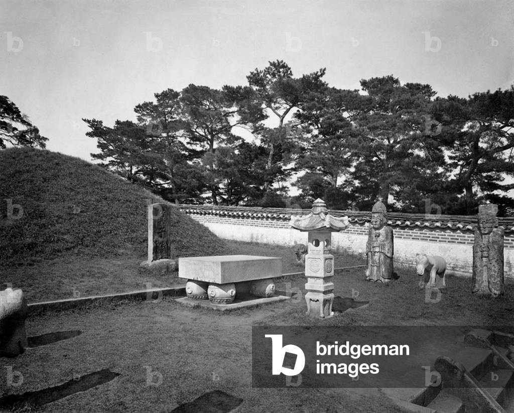 Korea: Kija's tomb, Pyongyang, North Korea, early 20th century. Sage Kija is mentioned in Chinese sacred writings and is venerated as the founder of Korean civilization. Kija came to Korea in 1122 BCE