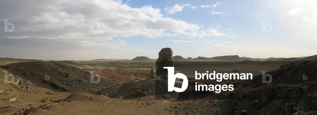 Mongolia: Ruins of the destroyed monastery of Ongiin Khiid.