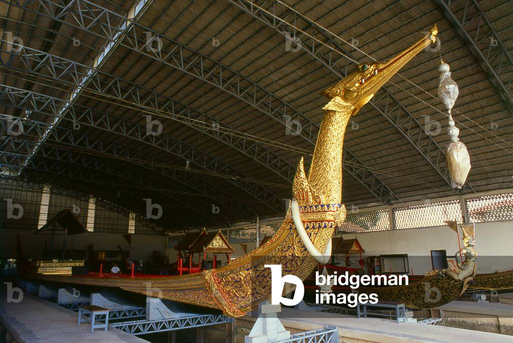 Thailand: Suphannahongse (Golden Swan), the King's barge, Royal Barges Museum, Bangkok
