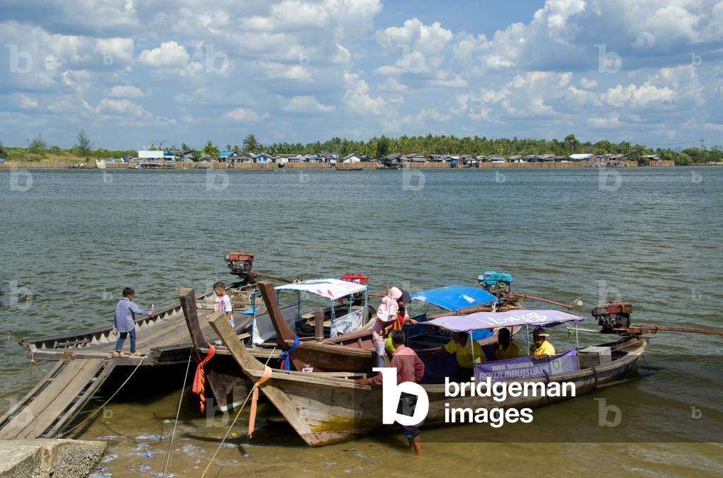 Thailand: Taxi boats used between Ko Klang (background and KLrabi Town, Krabi Province, southern Thailand