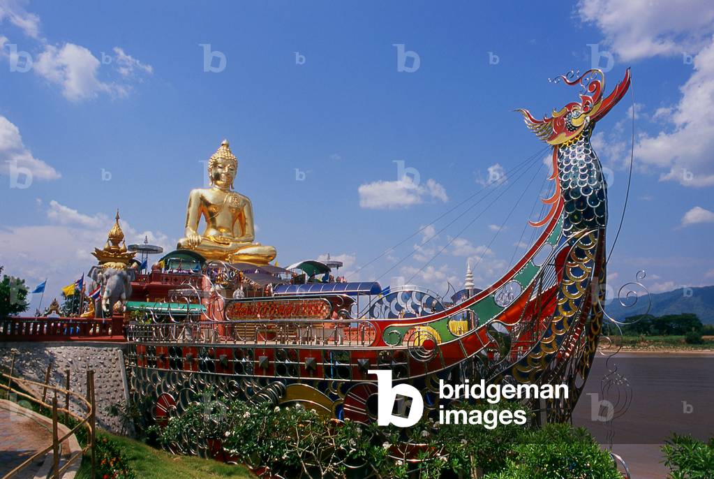 Thailand: The huge golden Buddha at Sop Ruak (heart of the Golden Triangle) near Chiang Saen, Chiang Rai Province, Northern Thailand